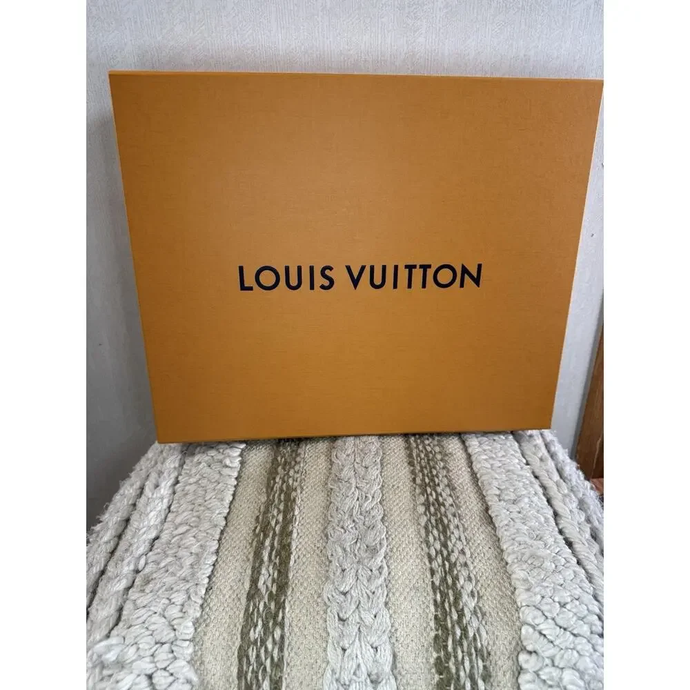 Louis Vuitton Artsy NV MM Monogram M44869 + LV Strap Box Dust Bag Receipt